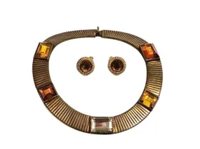 VINTAGE DARK GOLD-TONE METAL CLEOPATRA LOOK JEWELED NECKLACE WITH MATCHING EARRINGS SET